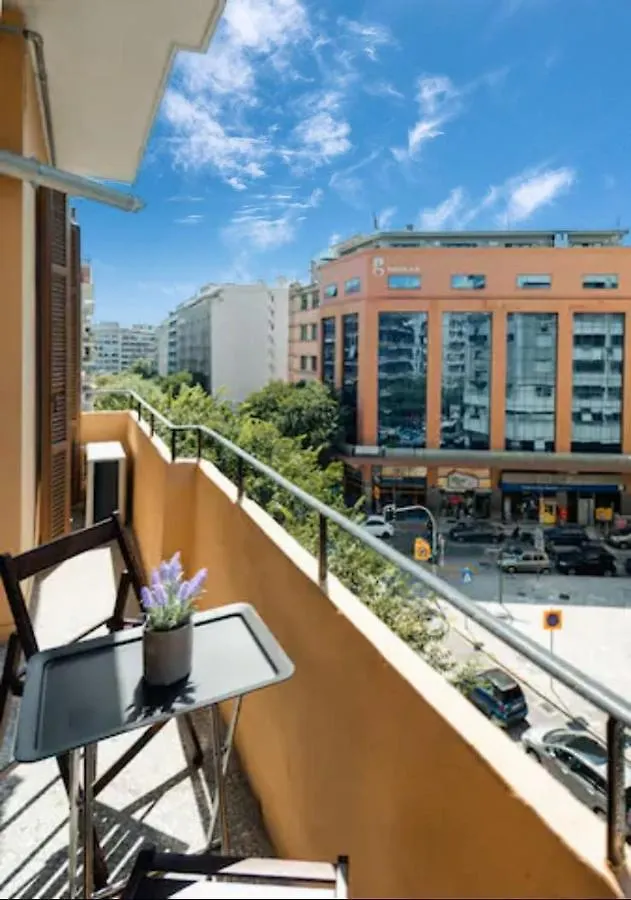 Apartment Private Pristine Balcony Home- Heart Of The Center Thessaloniki