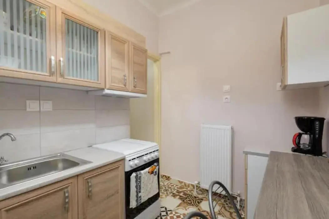 Private Pristine Balcony Home- Heart Of The Center Thessaloniki Apartment